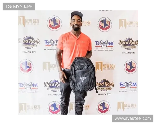 毕包球迷自嘲 皇社仅比我们大些